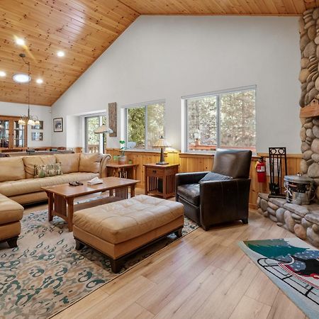 Treetop Bearadise - Best Mountain Living In A Nicely Furnished And Decorated Home Big Bear Lake Bagian luar foto